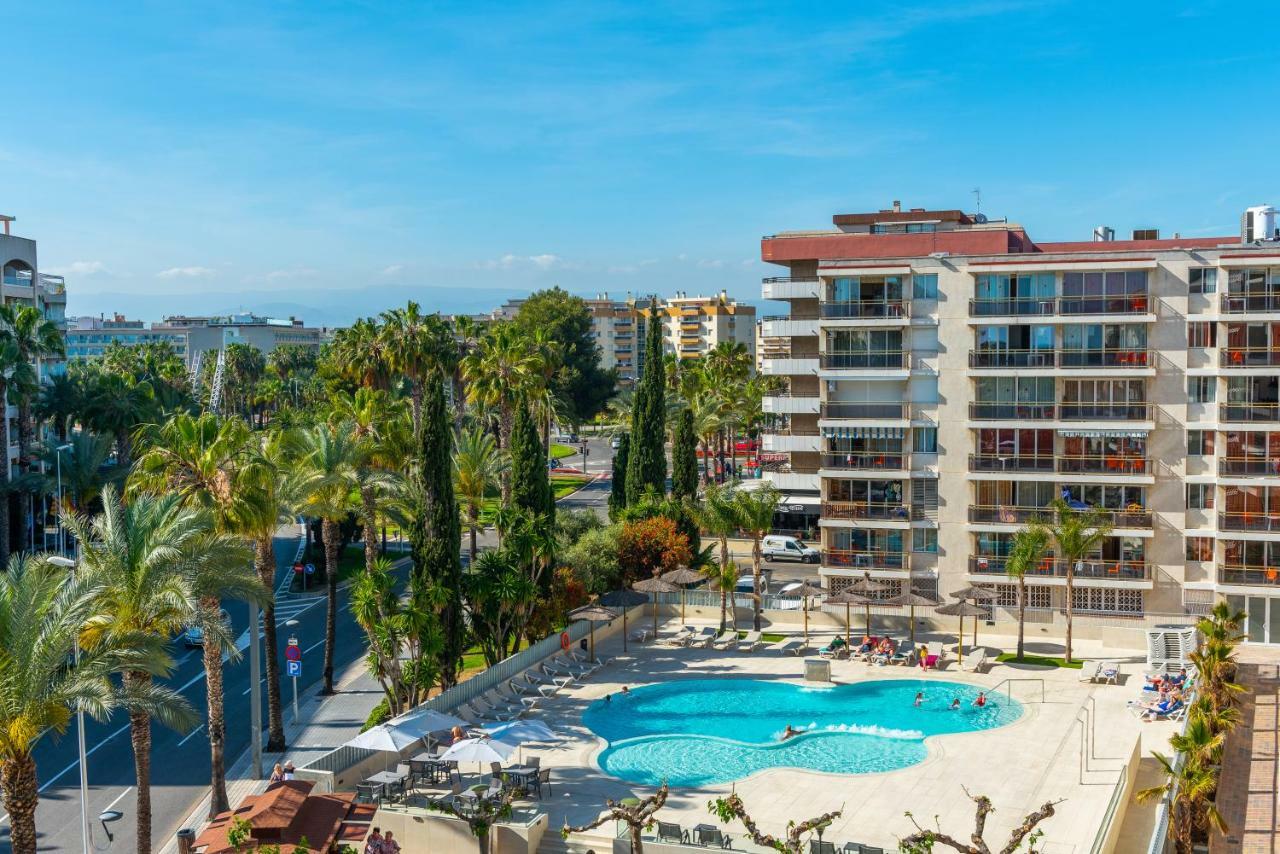 Rentalmar Navarra Family Suites Salou Buitenkant foto