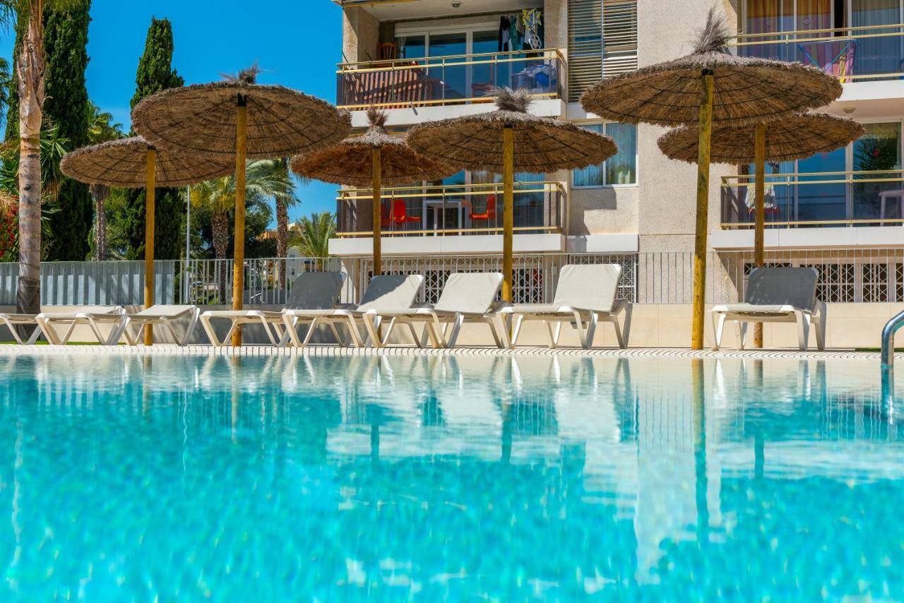 Rentalmar Navarra Family Suites Salou Buitenkant foto