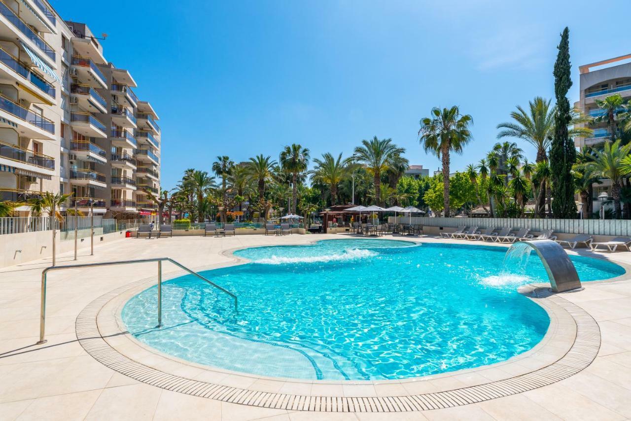 Rentalmar Navarra Family Suites Salou Buitenkant foto