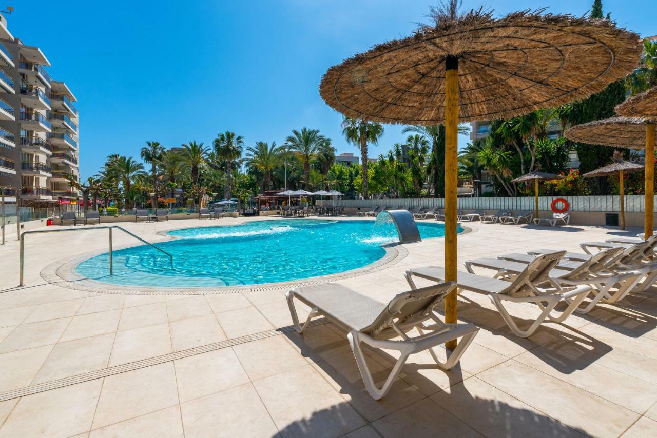 Rentalmar Navarra Family Suites Salou Buitenkant foto