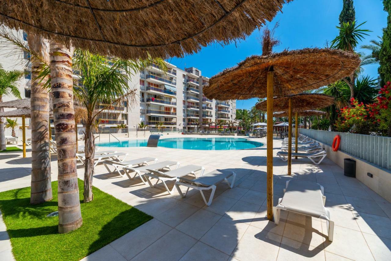 Rentalmar Navarra Family Suites Salou Buitenkant foto