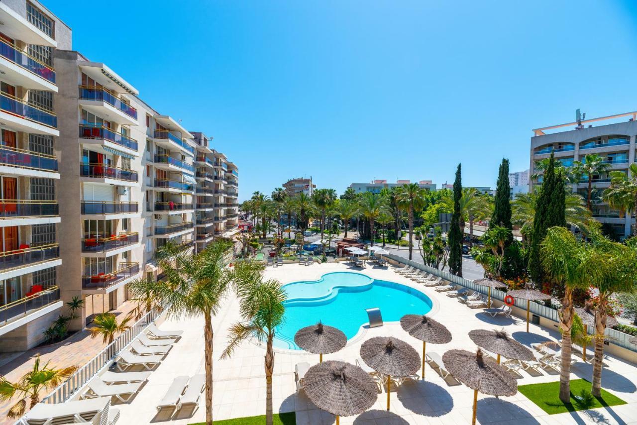 Rentalmar Navarra Family Suites Salou Buitenkant foto